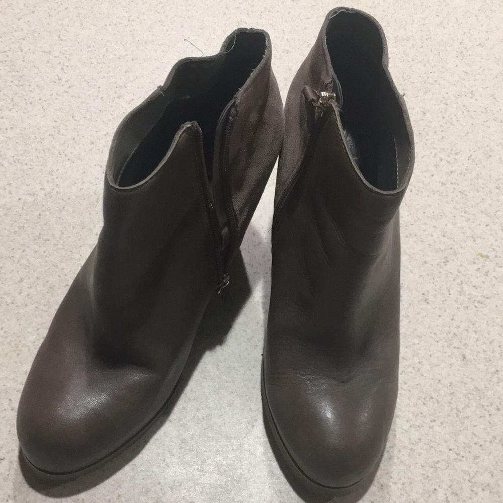 DV WEDGE ANKLE BOOTS